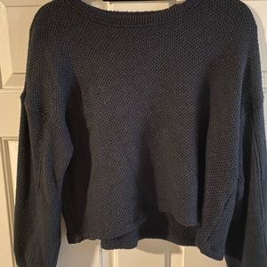 Grey, Loose-Fitting Cropped Sweater